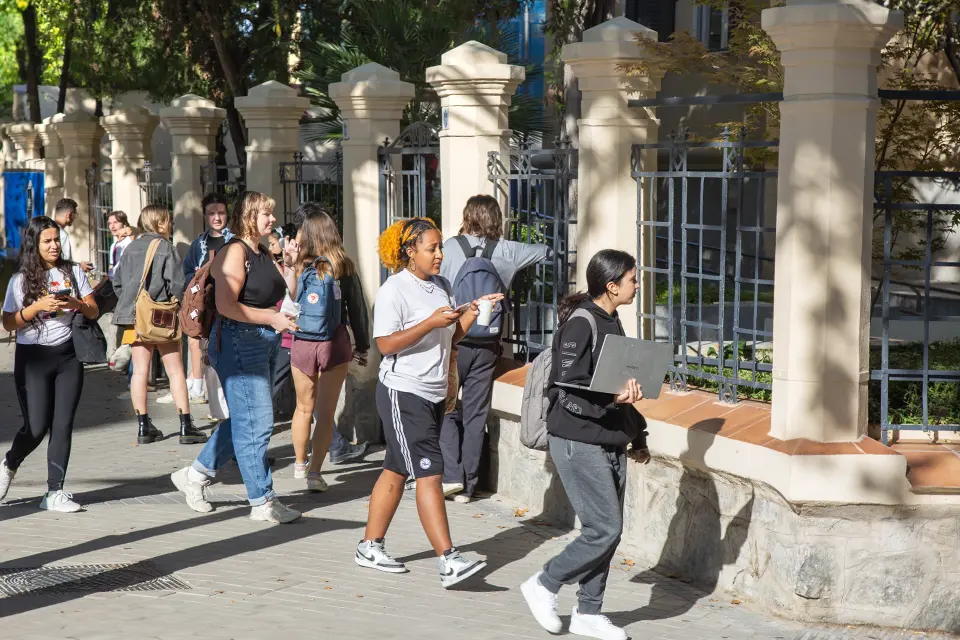 Students on campus on their way to class.