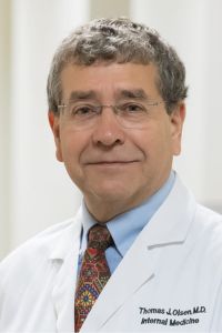 Headshot of Thomas Olsen